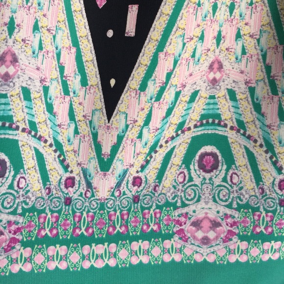 Off shoulder/cold shoulder top, Size M, Multiprint - Picture 3 of 4